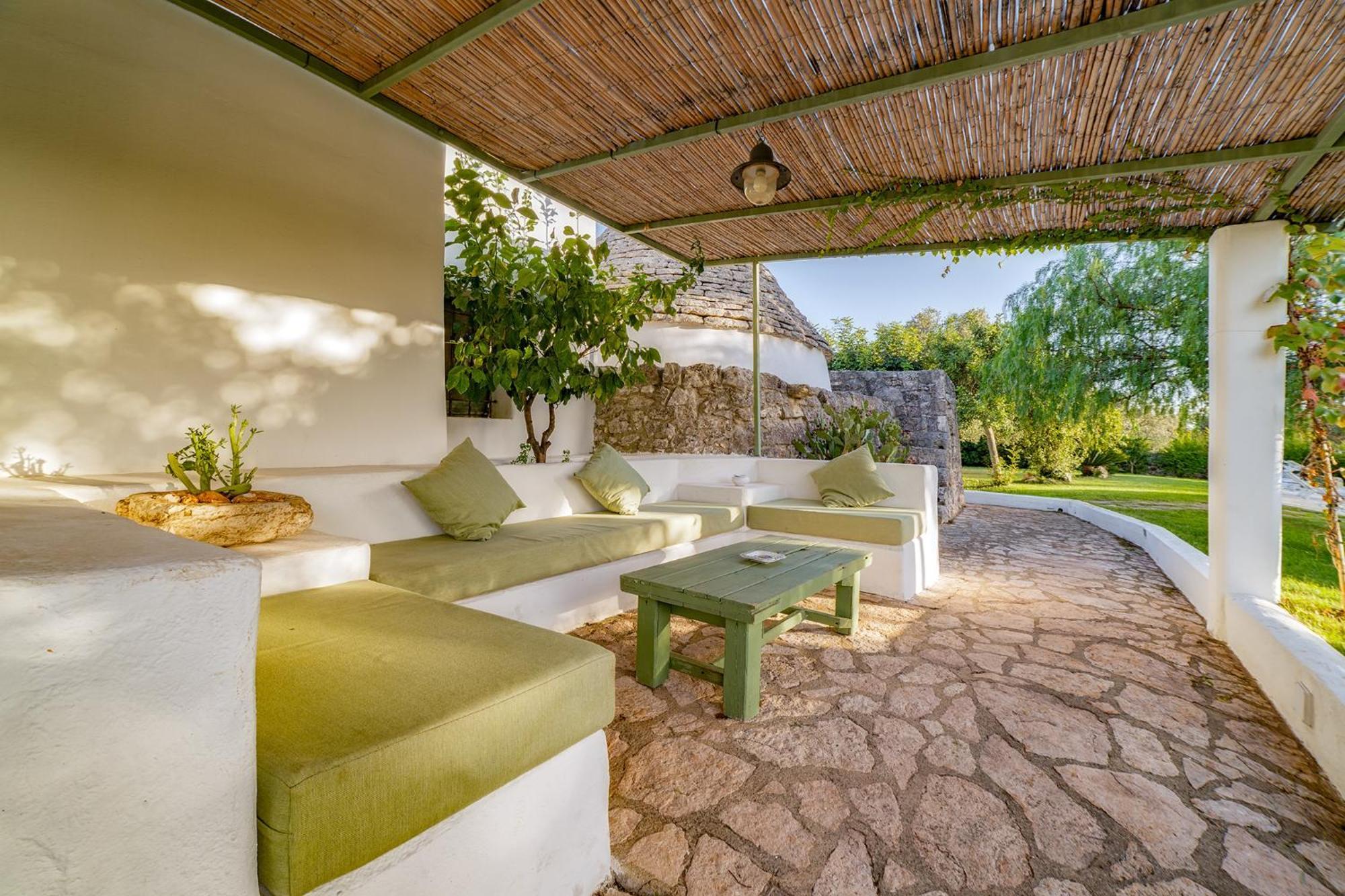 Trulli Li Cridd Villa